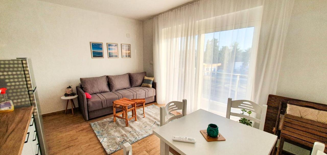 Olav Holiday Apartments Bar Extérieur photo